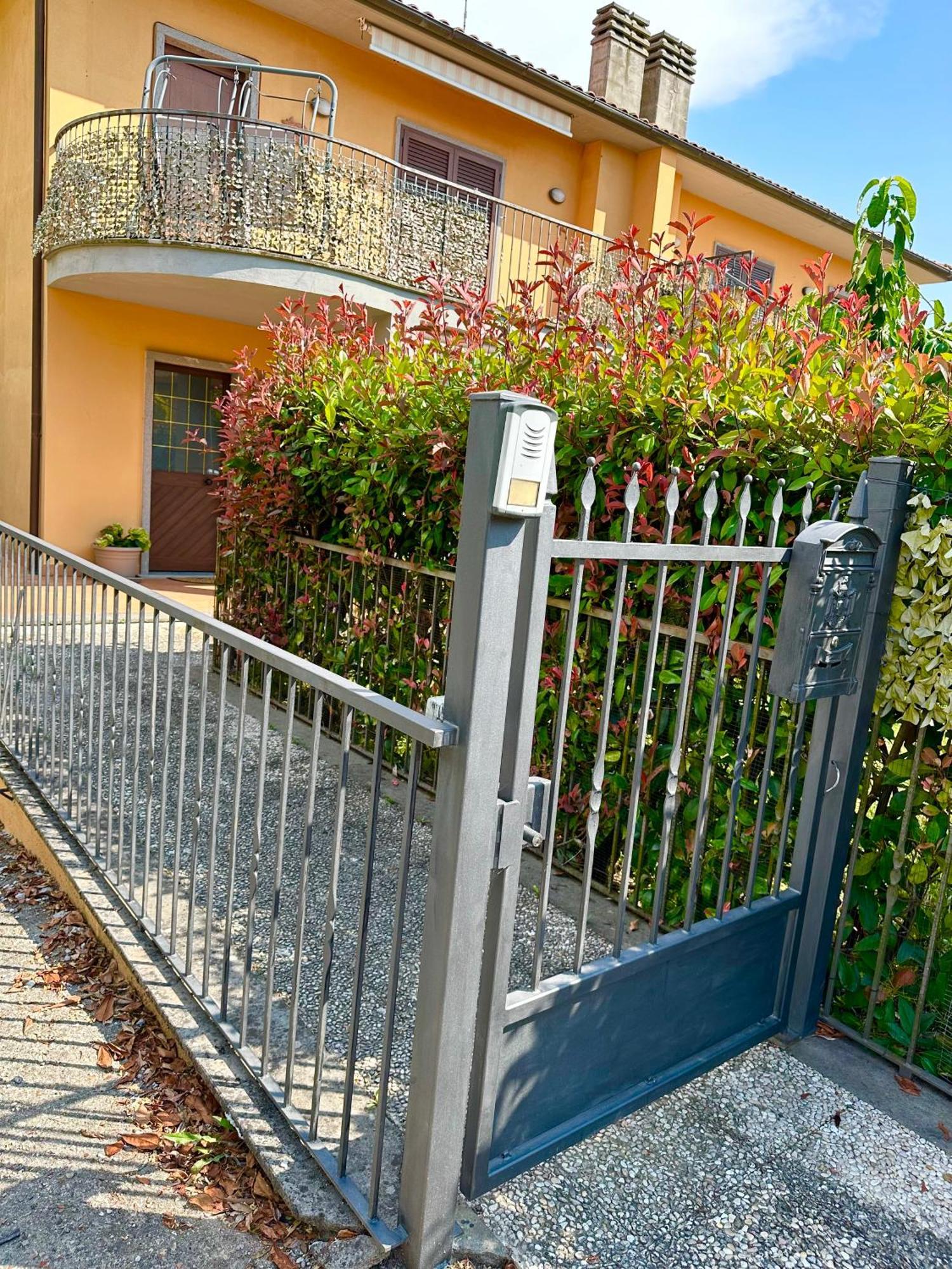 La Casa Di Maurizio Apartment Montefiascone Exterior foto
